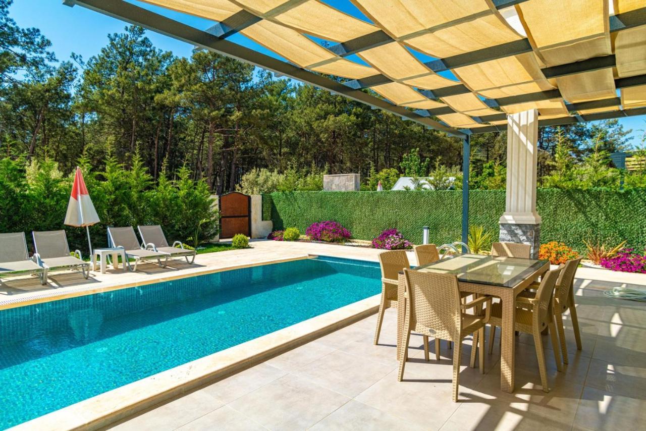 4 Bedroom Holiday Villa In Hisaroenue Oeluedeniz- Gold Rose Fethiye Exteriér fotografie