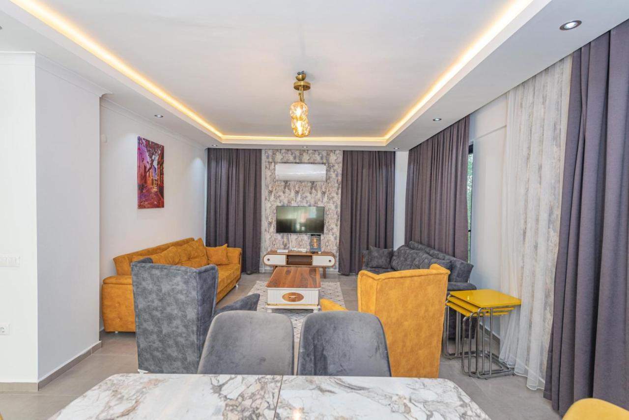 4 Bedroom Holiday Villa In Hisaroenue Oeluedeniz- Gold Rose Fethiye Exteriér fotografie