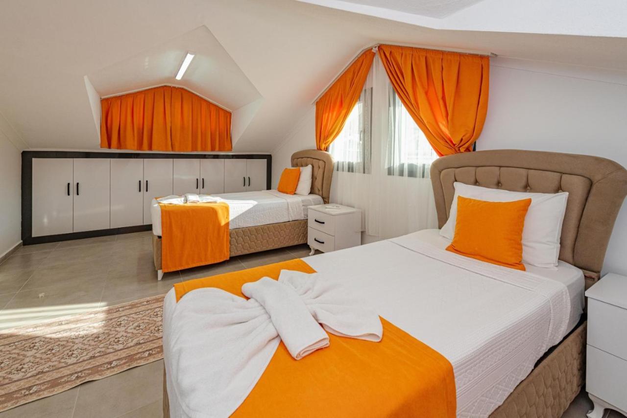 4 Bedroom Holiday Villa In Hisaroenue Oeluedeniz- Gold Rose Fethiye Exteriér fotografie