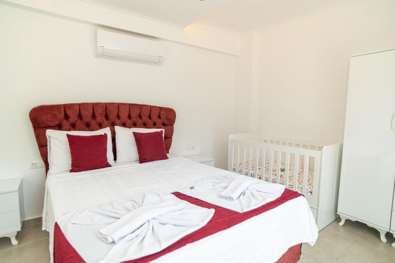 4 Bedroom Holiday Villa In Hisaroenue Oeluedeniz- Gold Rose Fethiye Exteriér fotografie
