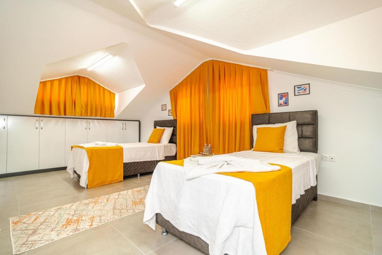 4 Bedroom Holiday Villa In Hisaroenue Oeluedeniz- Gold Rose Fethiye Exteriér fotografie